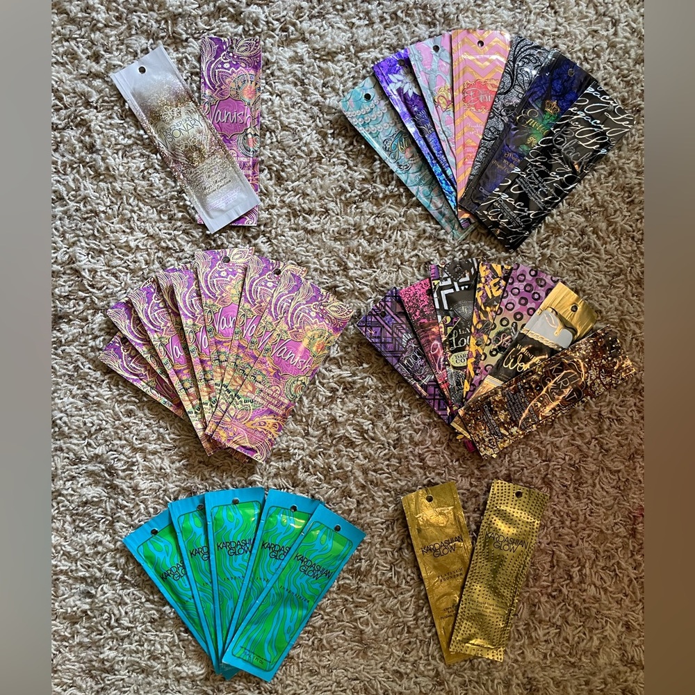 Designer Skin & Kardashian Tanning Lotion Packet Bundle